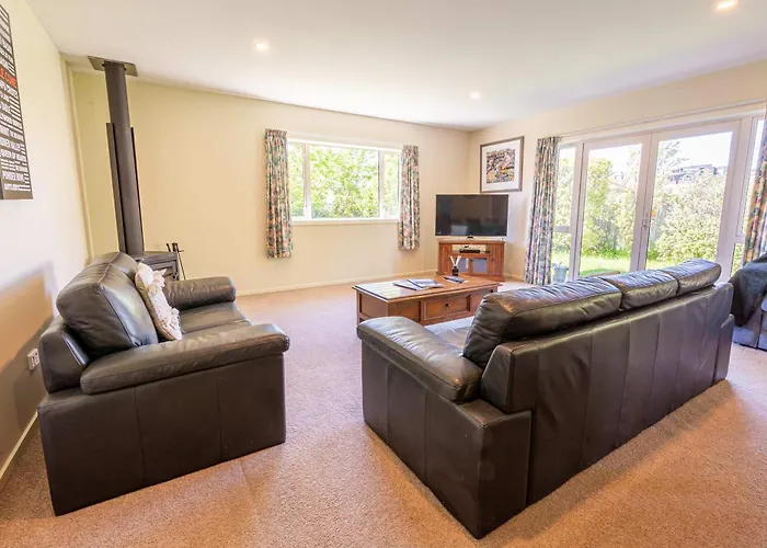 Holiday home Farrant Family Escape Roomy Retreat *