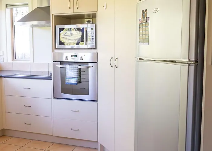 Farrant Family Escape Roomy Retreat * Wanaka